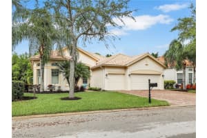 10332 Yorkstone Dr, Bonita Springs, FL 34135, Sold 08/06/24