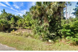 2004 7th Street, Lehigh Acres, FL 33936 - MLS#224021531