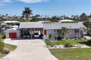 2442 York Rd, St James City, FL 33956, Sold 07/01/25