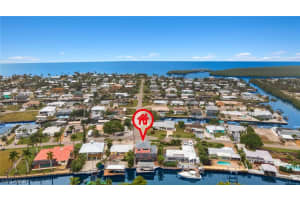 3634 Bayview Avenue, ST. JAMES CITY, FL 33956 Sold 02/11/25