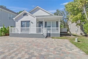 446 Leawood Circle, NAPLES, FL 34104 Sold 05/22/24