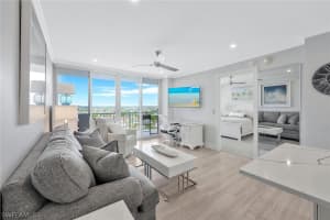 140 Seaview Court, MARCO ISLAND, FL 34145 Sold 01/21/25