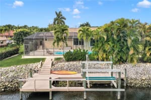27071 Harbor Drive, BONITA SPRINGS, FL 34135 Sold 07/23/24