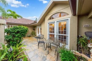 3388 Hanover Court, NAPLES, FL 34112 Sold 05/31/24