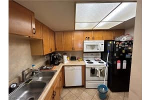3704 Broadway 114, FORT MYERS, FL 33901 Sold 06/10/24