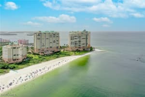 960 Cape Marco Drive, MARCO ISLAND, FL 34145 Sold 06/03/24