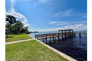 3225 Riverside Drive, FORT MYERS, FL 33916 Sold 09/25/24