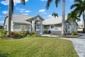 1972 Timberline Drive, NAPLES, FL 34109 Sold 05/08/24