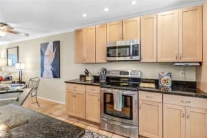 1075 Pine Isle Lane, NAPLES, FL 34112 Sold 07/12/24