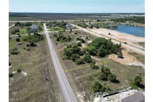 1108 Edgerton Avenue, Lehigh Acres, FL 33974 - MLS#224023299