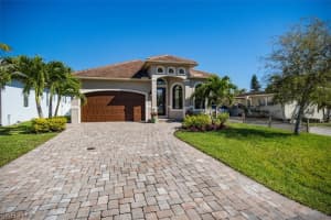 837 105th Avenue, NAPLES, FL 34108 Sold 01/06/25
