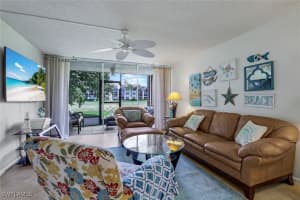1087 Forest Lakes Drive, Naples, FL 34105 - MLS#224023624