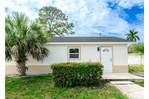 4810 Barcelona Circle, NAPLES, FL 34112 Sold 04/16/24