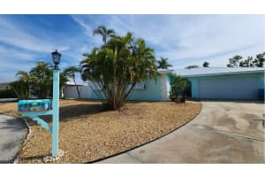 11 Clearview Boulevard, FORT MYERS BEACH, FL 33931 Sold 04/30/24