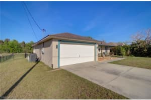 836 Woodridge Cir, Fort Myers, FL 33913, Sold 06/03/24