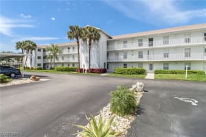 9580 Victoria Lane, NAPLES, FL 34109 Sold 09/09/24