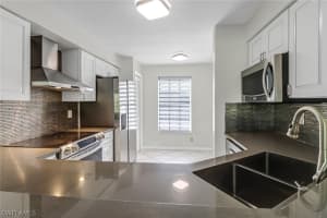 9580 Victoria Lane, NAPLES, FL 34109 Sold 09/09/24
