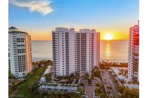 8231 Bay Colony Drive, Naples, FL 34108 Sold 02/04/25