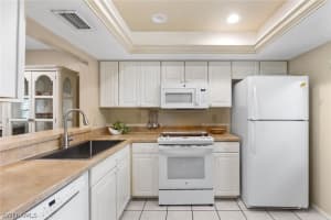 1047 Pine Isle Lane, NAPLES, FL 34112 Sold 05/15/24