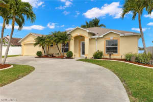 9 8th Place, CAPE CORAL, FL 33990 Sold 02/20/25