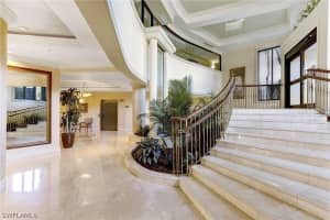 280 Collier Boulevard, MARCO ISLAND, FL 34145 Sold 04/18/24