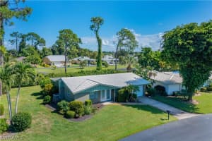 17 Lanai Circle, NAPLES, FL 34112 Sold 05/02/24