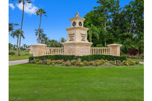 706 Regency Reserve Circle, Naples, FL 34119 Sold 01/08/25