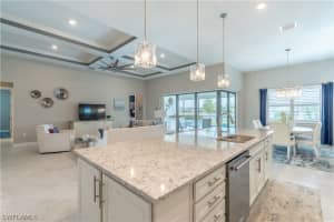 6880 Cocoplum Street, NAPLES, FL 34114 Sold 05/20/24