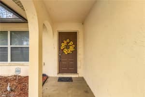 2402 Crystal Dr, Fort Myers, FL 33907, Sold 05/03/24