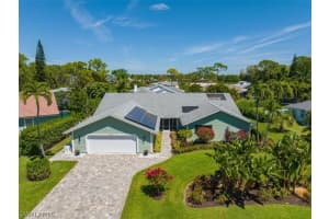 1901 Princess Court, NAPLES, FL 34110 Sold 05/03/24