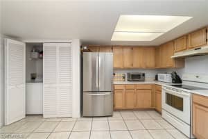 9652 Windsor Gardens Lane, FORT MYERS, FL 33919 Sold 01/02/25