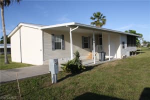 920 Yacht Club Way, MOORE HAVEN, FL 33471 Sold 03/14/25