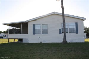 920 Yacht Club Way, MOORE HAVEN, FL 33471 Sold 03/14/25