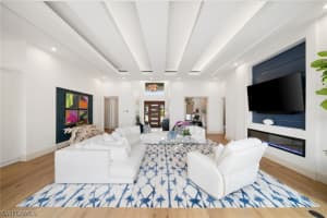 14238 Charthouse Circle, NAPLES, FL 34114 Sold 04/19/24