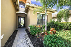 10075 Chesapeake Bay Drive, FORT MYERS, FL 33913 Sold 02/28/25