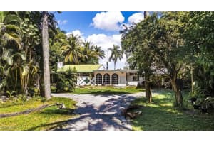 4355 Cypress Lane, Fort Myers, FL 33905 - MLS#224026822
