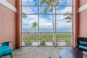 2745 1st Street, Fort Myers, FL 33916 Sold 12/31/24