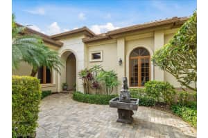 28712 La Caille Drive, Naples, FL 34119, Sold 05/24/24