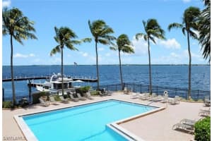 1900 Virginia Avenue, FORT MYERS, FL 33901 Sold 05/03/24