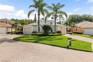 14955 Sterling Oaks Drive, Naples, FL 34110 - MLS#224027305