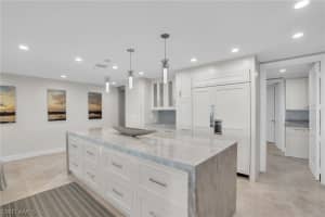 265 Indies Way, NAPLES, FL 34110 Sold 06/14/24