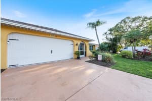 10278 SANDY HOLLOW LN, BONITA SPRINGS, FL 34135 Sold 05/13/24