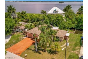 4143 River Drive, FORT MYERS, FL 33916 Sold 09/20/24