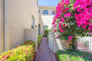 2300 L Ambiance Circle, NAPLES, FL 34108 Sold 09/27/24