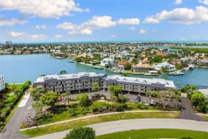 848 Elkcam Circle, MARCO ISLAND, FL 34145 Sold 06/20/24
