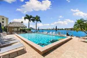 848 Elkcam Circle, MARCO ISLAND, FL 34145 Sold 06/20/24