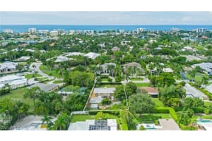 640 Rudder Rd, Naples, FL 34102, Sold 05/28/25