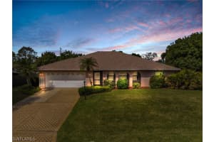122 Sebring Circle, LEHIGH ACRES, FL 33936 Sold 01/17/25