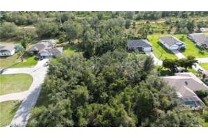 487 Chubut Court, PUNTA GORDA, FL 33983 Sold 02/05/25