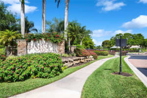 4956 Rustic Oaks Circle, NAPLES, FL 34105 Sold 08/08/24